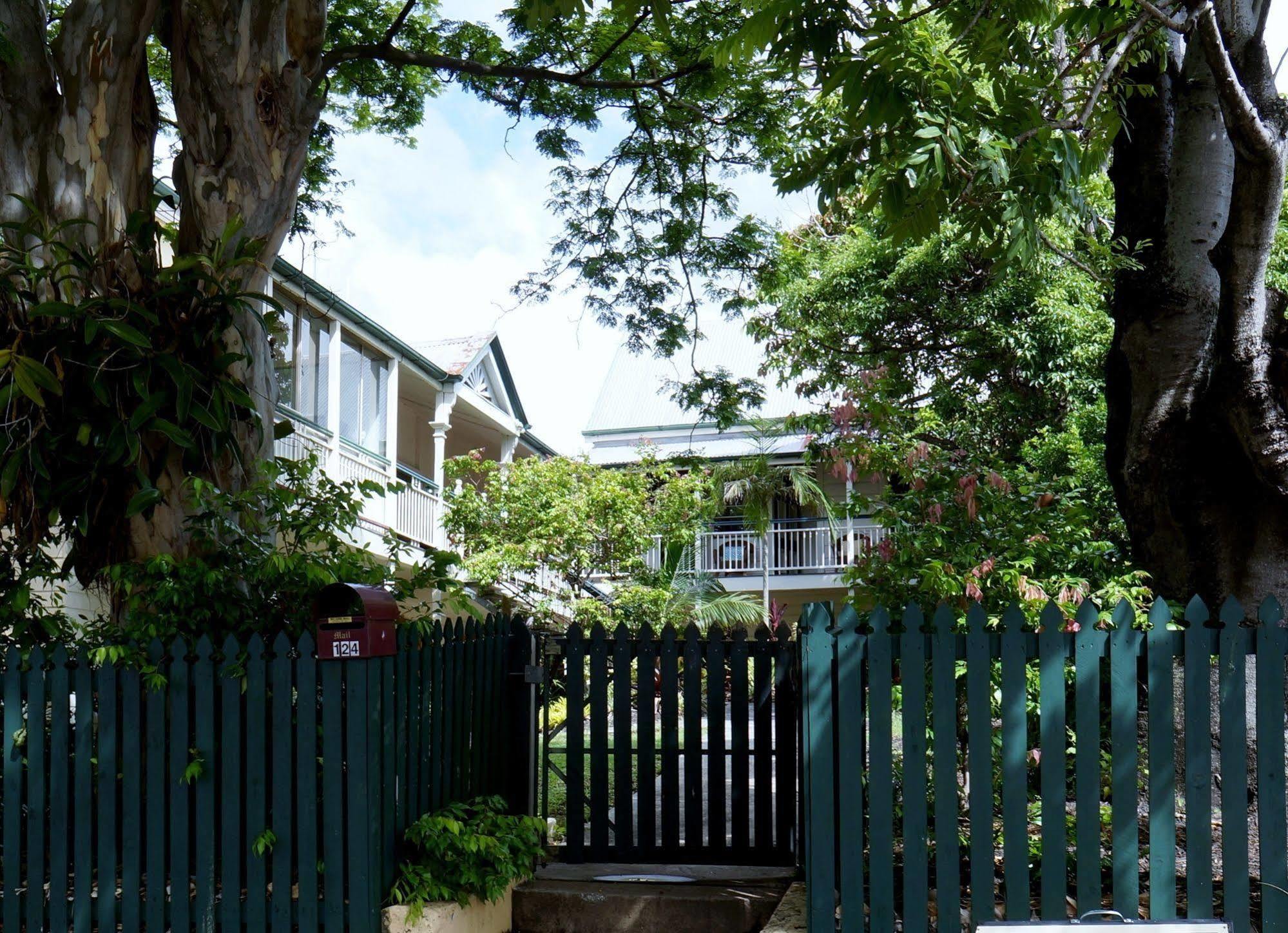 Ellie'S Guest House Brisbane Exterior photo